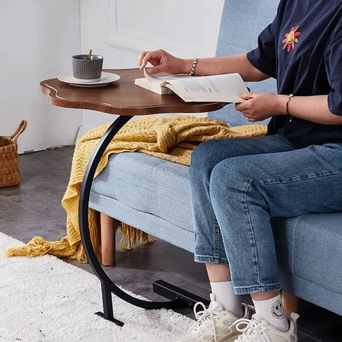 Petite table d'appoint blanche en C – Plateau télé pour canapé ou lit – Salon et chambre